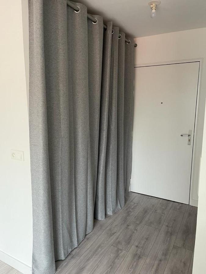 וילפריזי Appartement Idealement Place מראה חיצוני תמונה
