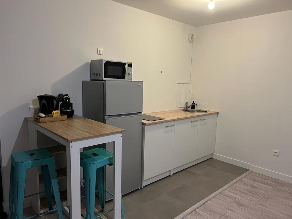 וילפריזי Appartement Idealement Place מראה חיצוני תמונה